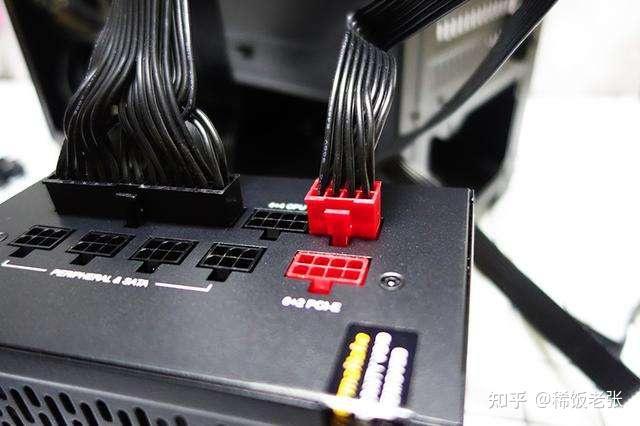 电脑主机怎么看出有没有电