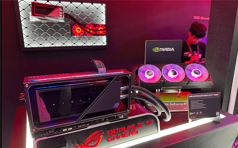 独立显卡电源接主机还是显示器