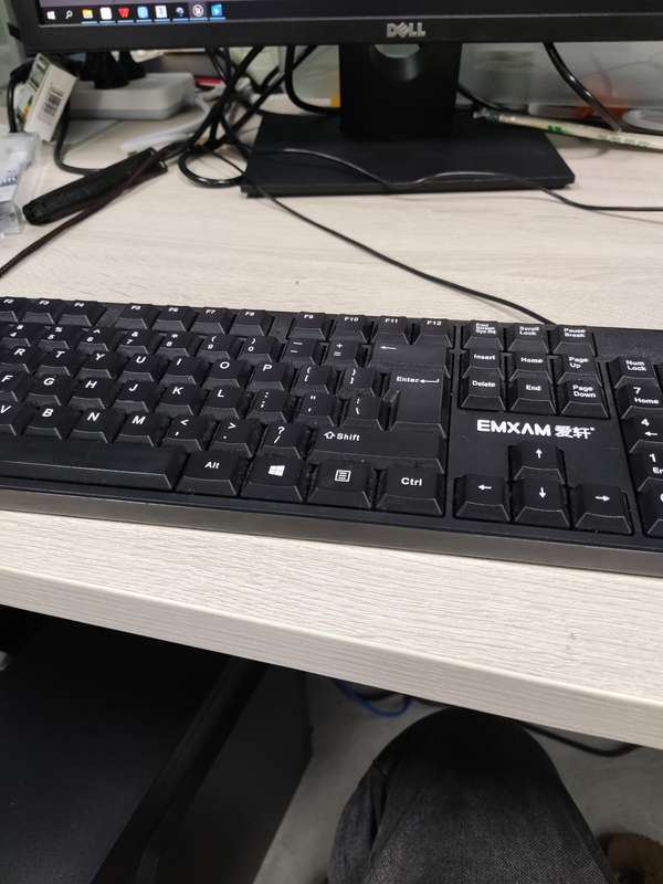 爱羽鸽钟主机屏幕看不清楚力