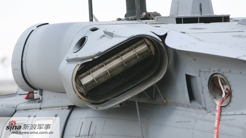 我国主机战机尾喷口