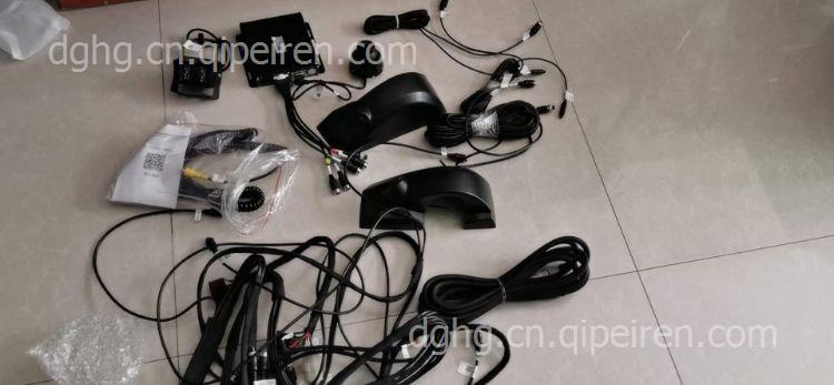 全方位倒车影像锁车主机还工作