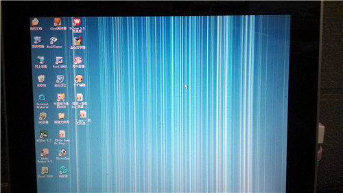 笔记本屏幕花屏但主机正常