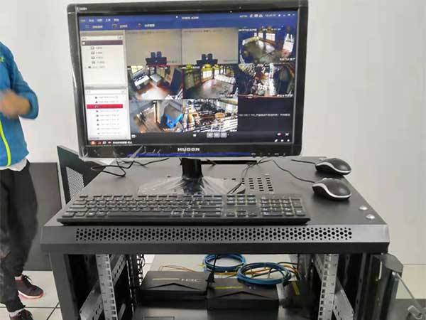 有主机的监控内容能保存几天