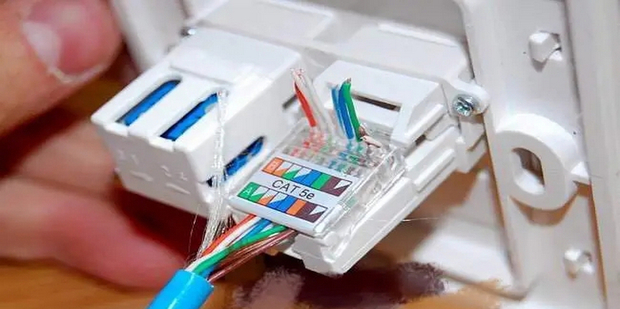 主机用插网线吗