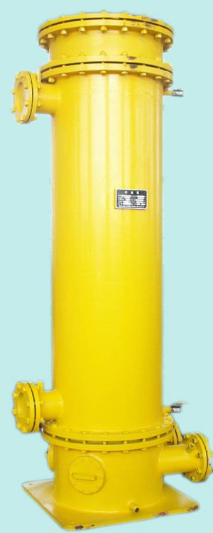 主机冷油器气化