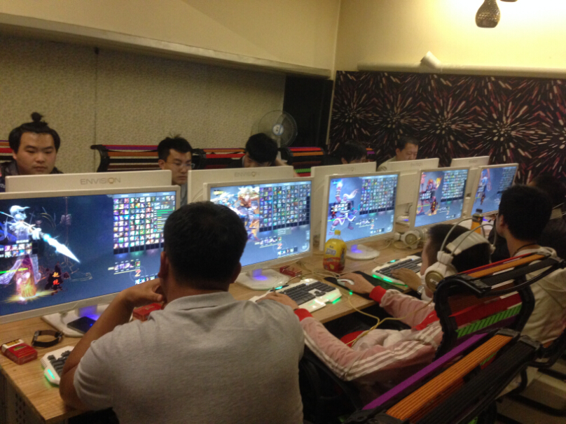 有没有主机网吧