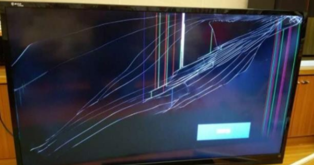 笔记本屏幕花屏但主机正常