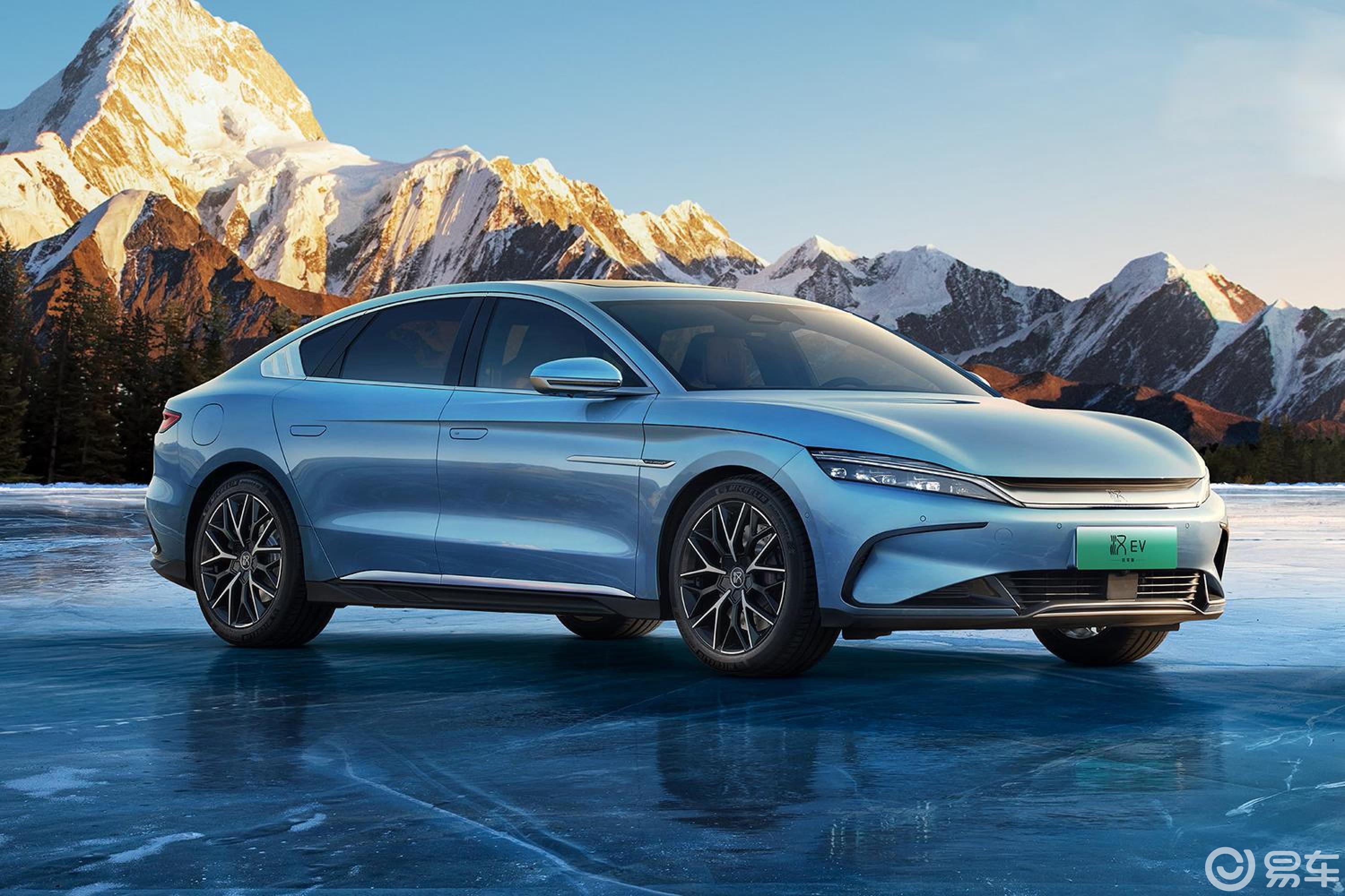 汉兰达安装音响主机