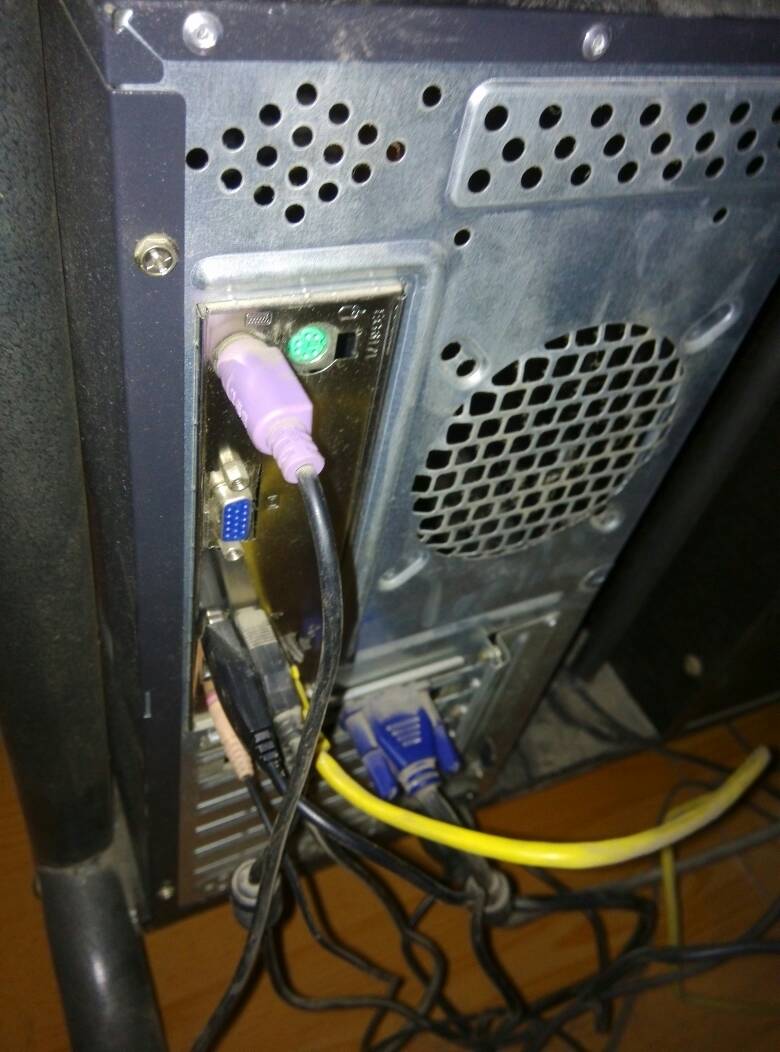 显示屏不亮主机正常键盘灯不亮了