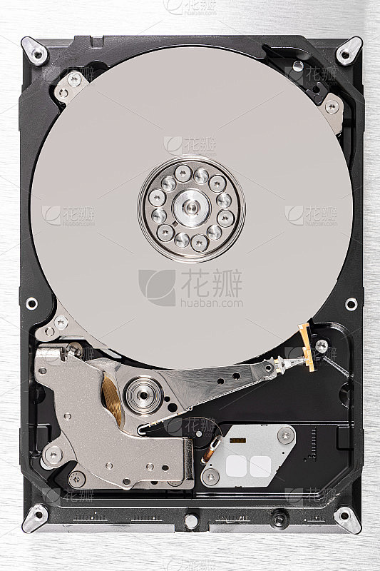 电脑主机硬盘无驱动如何下载