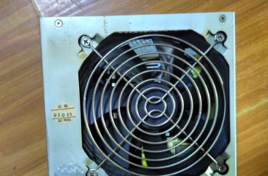 冬天主机开机声音大