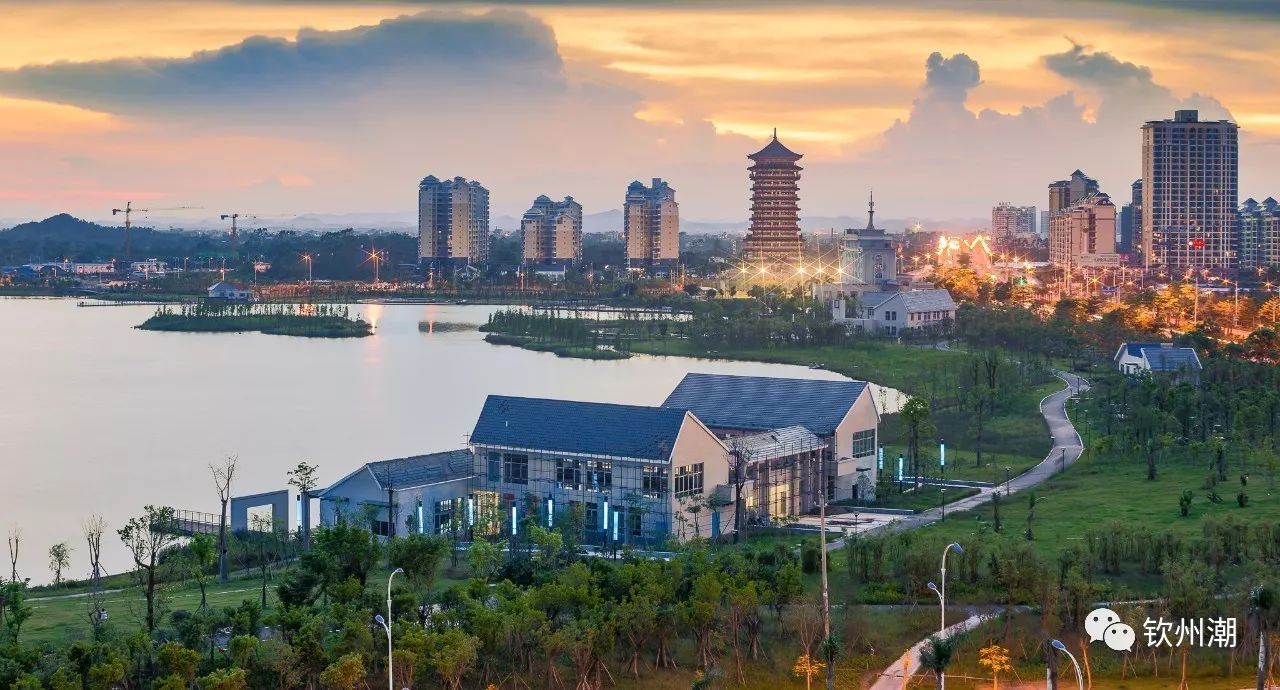 钦州买电脑主机多少钱