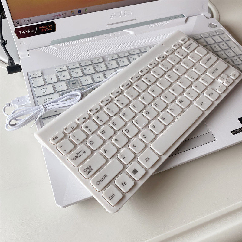 迷你主机可以插键盘吗