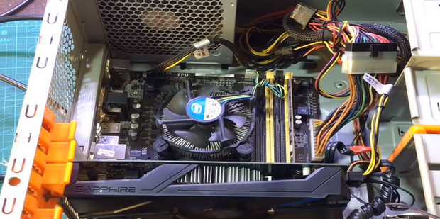 空调开机后主机风扇不转