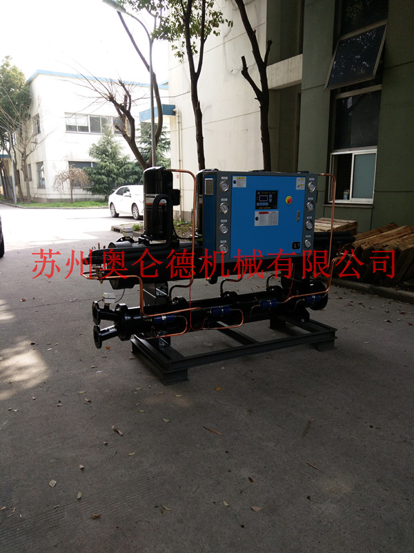 水冷主机需要全开放吗