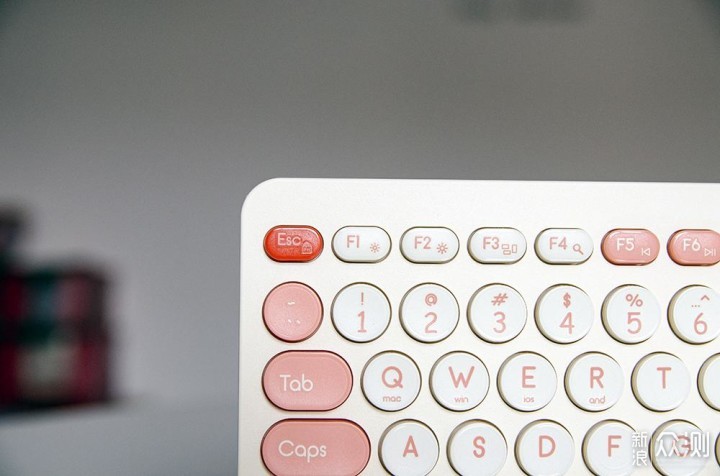 一个无线键盘控制三个主机