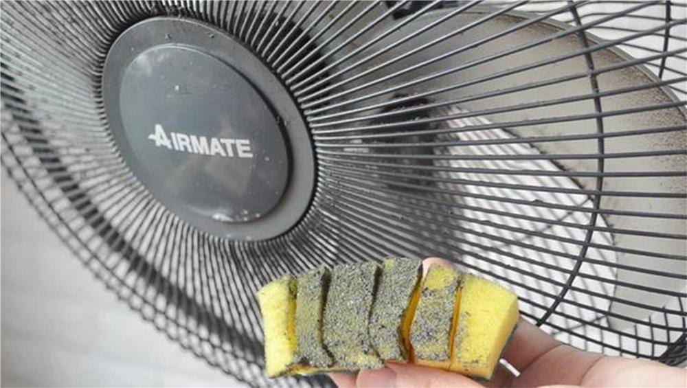 电脑主机擦风扇