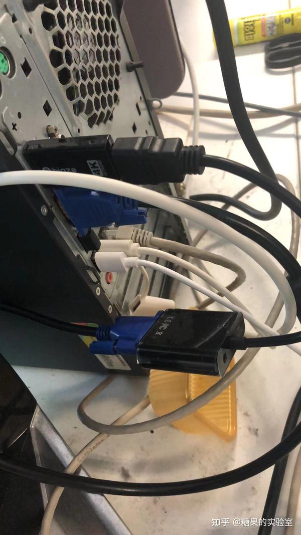 苹果显示器如何接主机