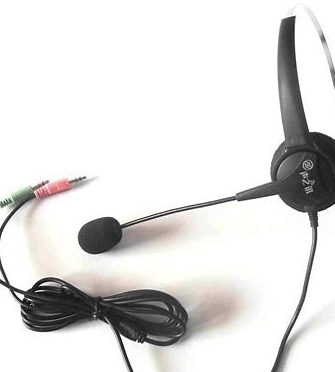 主机插耳麦说话没声音