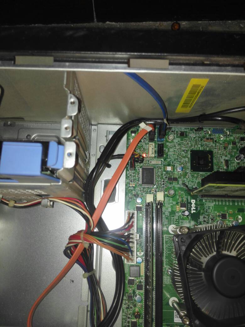 主机开机亮灯没反应