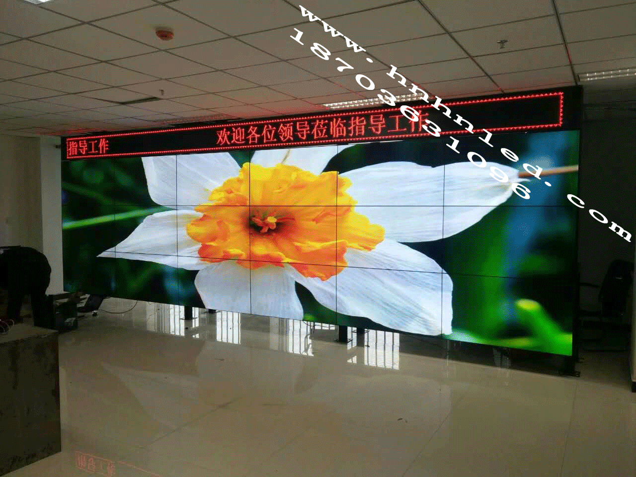 显示器与主机连接线怎样链接