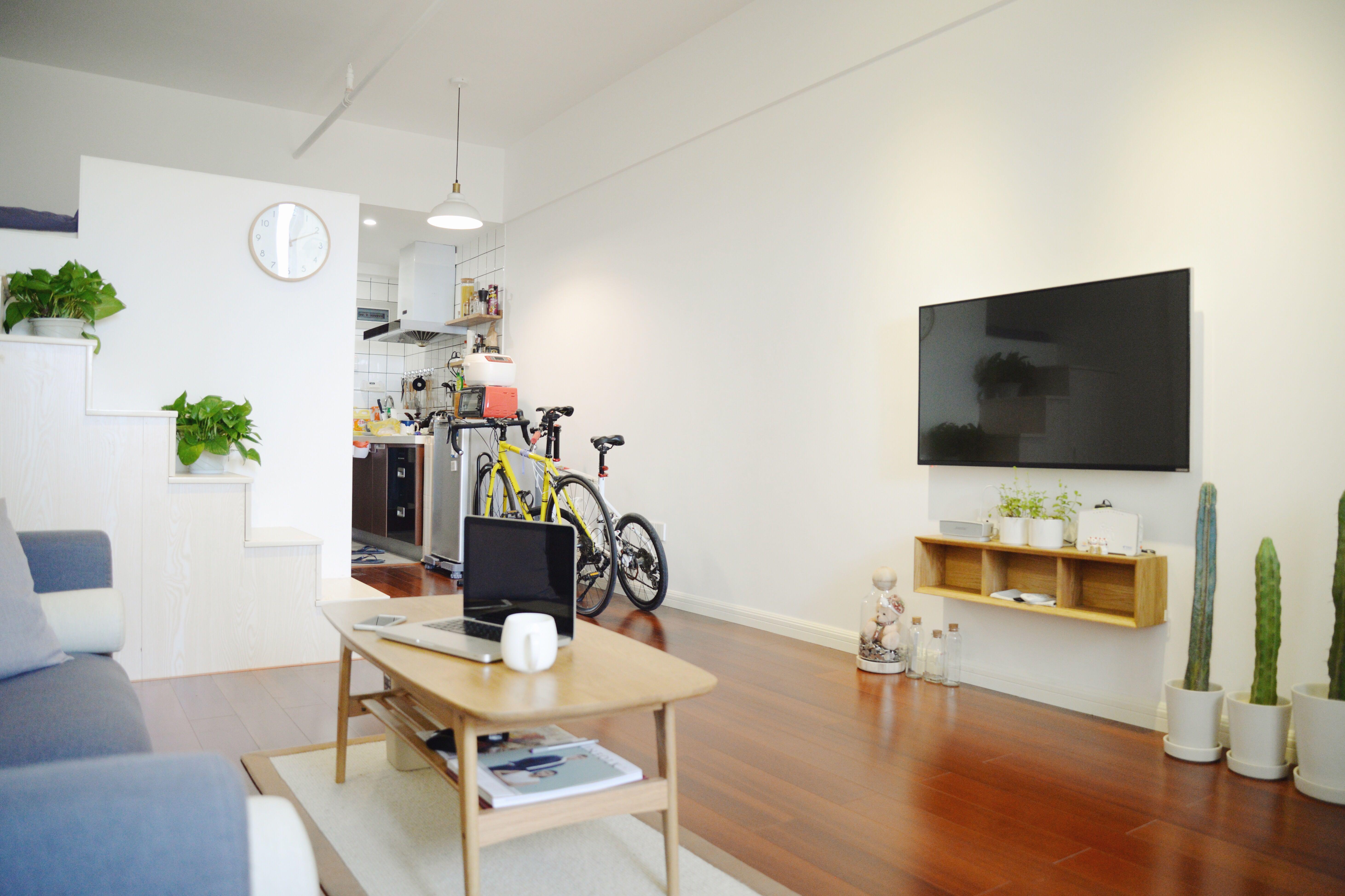 家里电脑主机开关机怎么回事