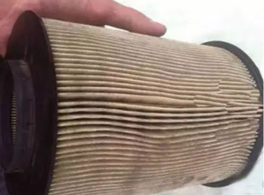 电厂主机润滑油压缓慢下降原因