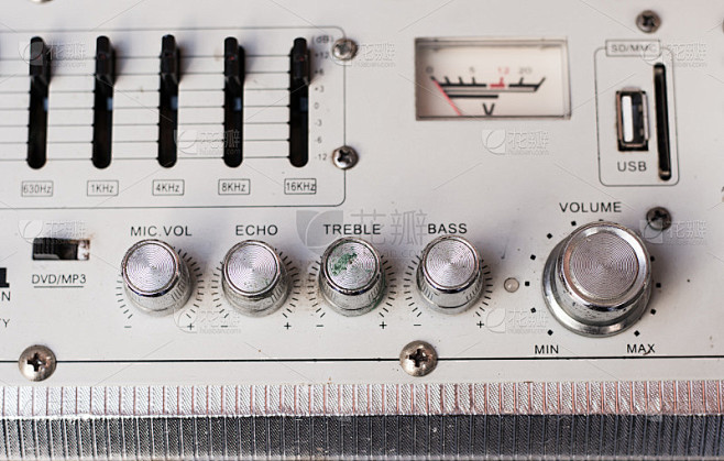 中维世纪主机老是响