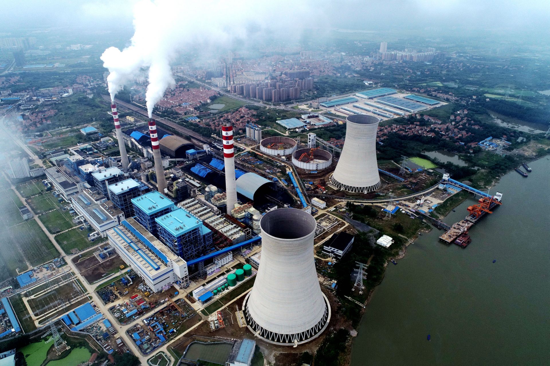 电厂主机班设备分工