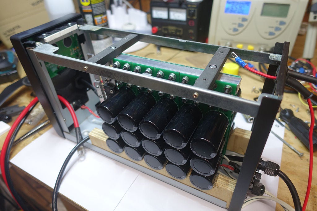 主机里的电池怎么放电