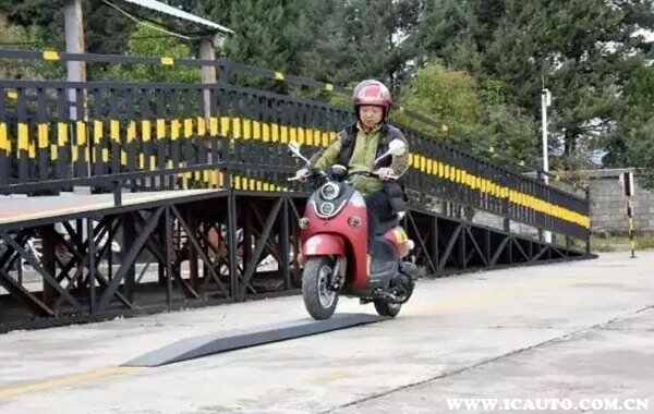 主机偶尔咯噔咯噔