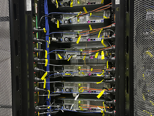 一台主机可装几个开票系统