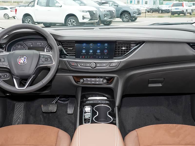 君威主机拆车图片