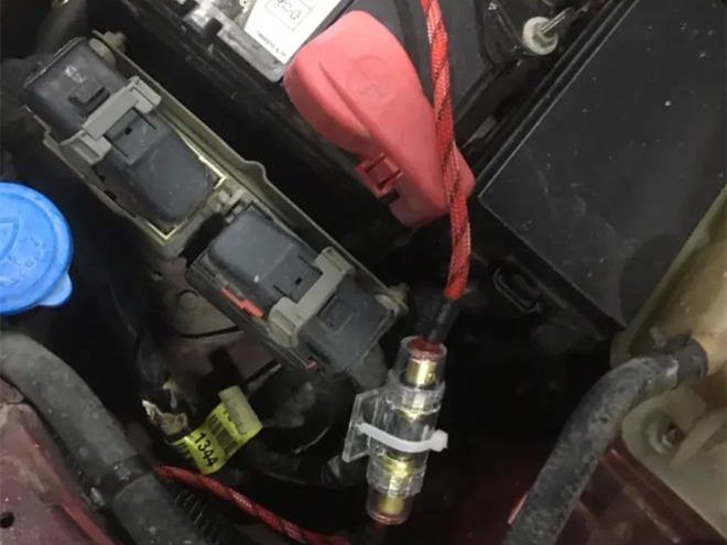 车载低音炮主机接线图