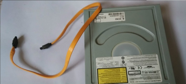 迷你主机光驱安装方法