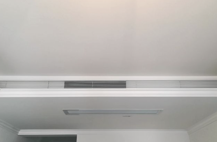 空调一主机放在阳台太热