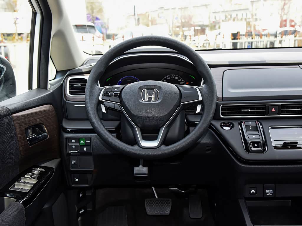 本田奥德赛主机分辨率怎么调