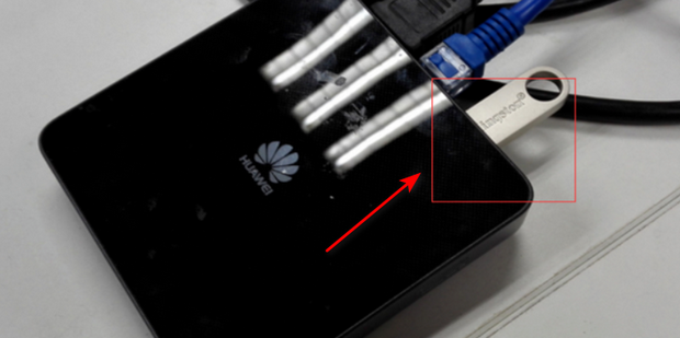 电脑主机接机顶盒