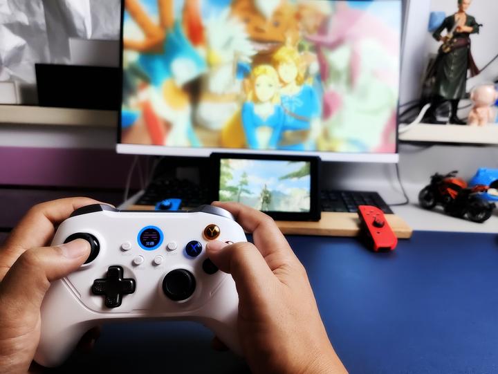 主机游戏要手柄么