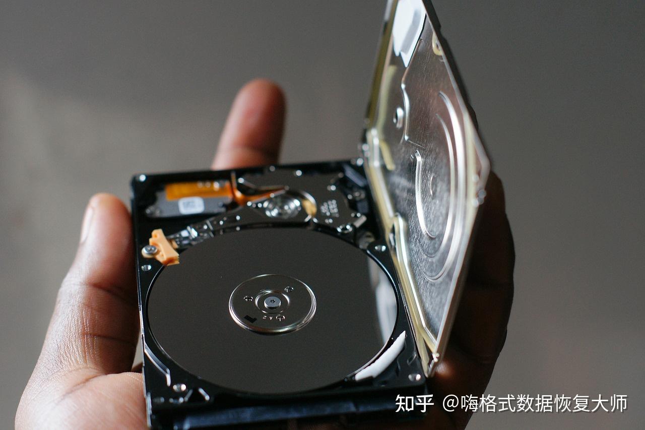 电脑主机不读碟怎么办