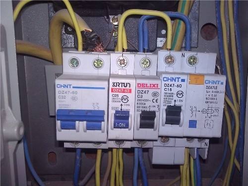 佛珠机主机跳闸怎么回事