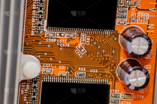 明基有一款橙色的主机