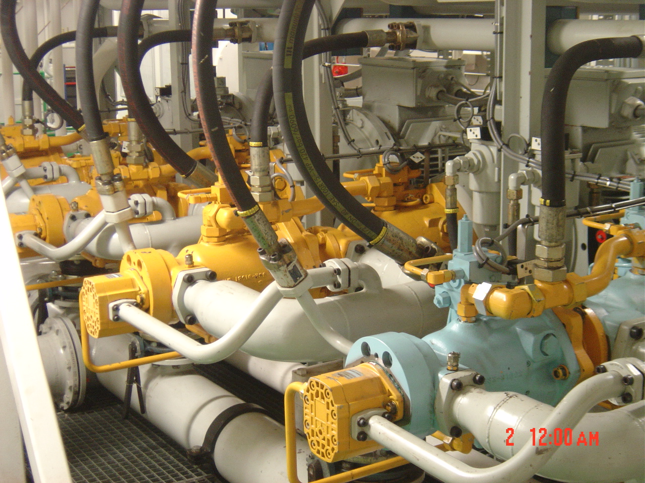 液压主机方向盘偏