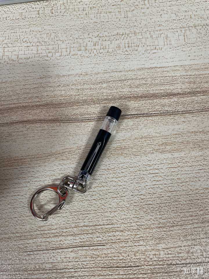 用手摸主机静电