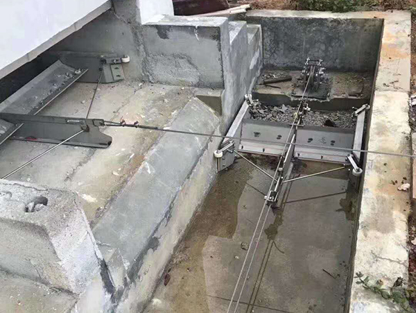 自动刮粪机主机