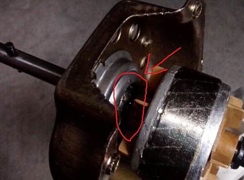 主机电源小风扇不转