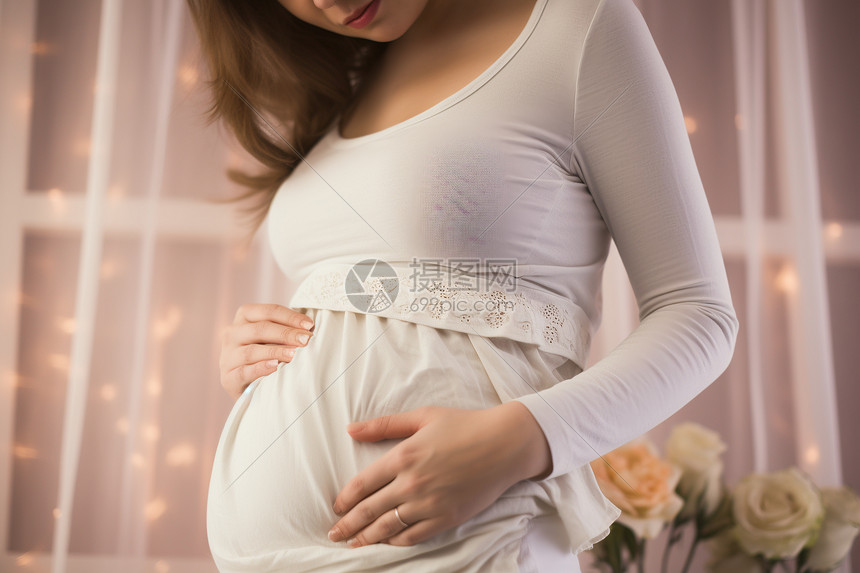 怀孕了房间有两部电脑主机