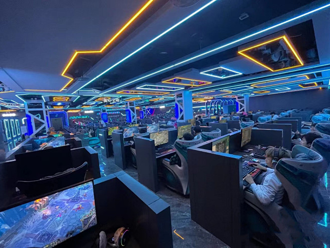 有没有主机网吧