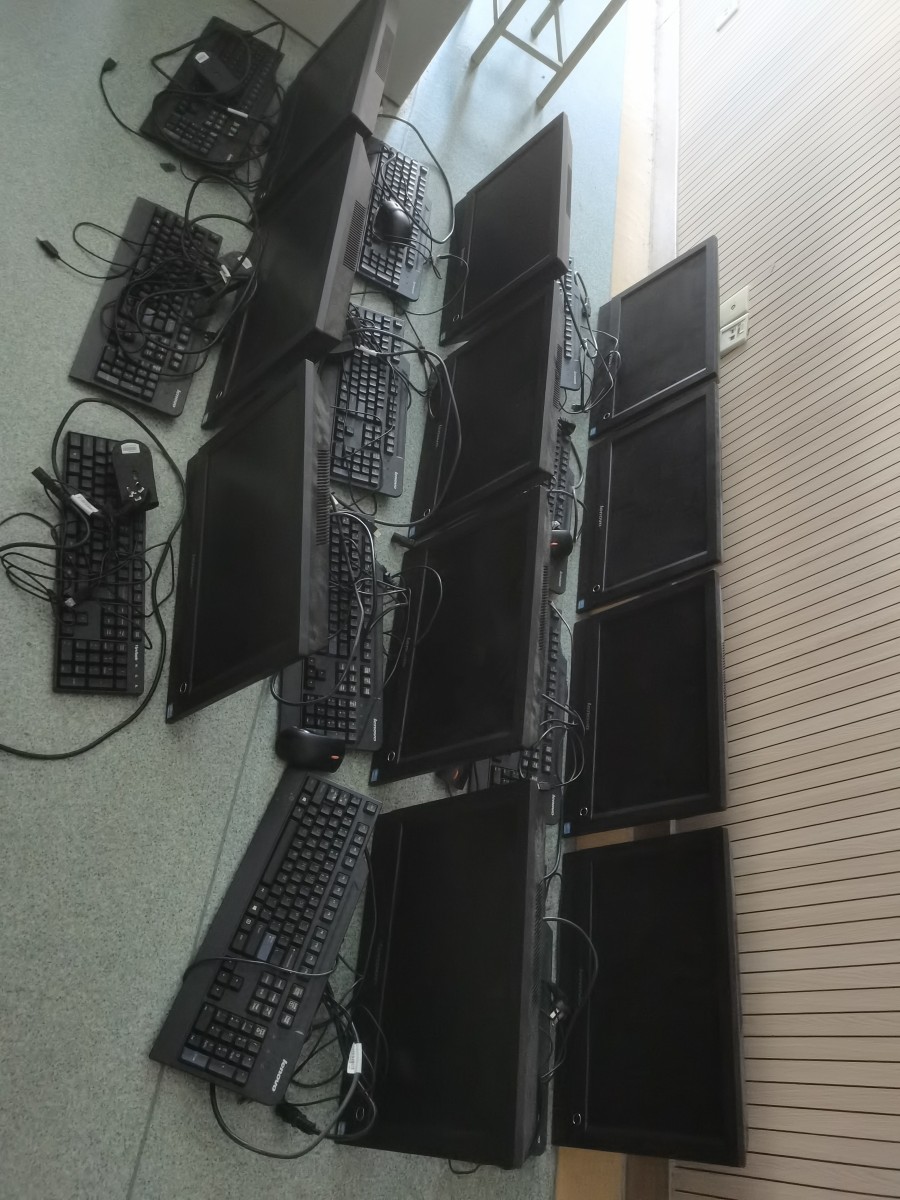 借用胡主机位数