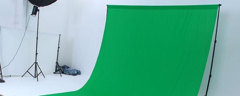 电脑主机连接幕布